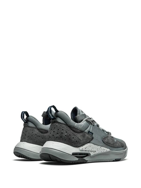 15816303_29860798_1000-1.jpg Jordan Jordan Air Cadence sneakers