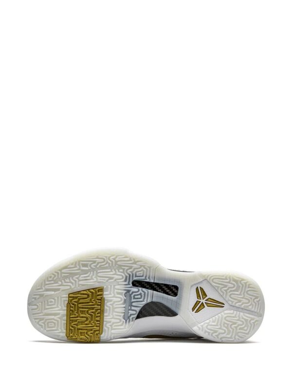 15816318_29876483_1000-1.jpg Nike Kobe 5 Protro sneakers