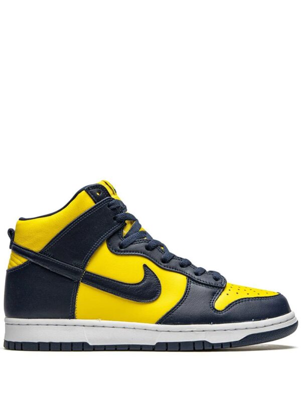 15819562_29866681_1000_1ec4d37f-05b7-498f-a642-b950531d0c6b.jpg Nike Dunk High SP "Michigan" sneakers