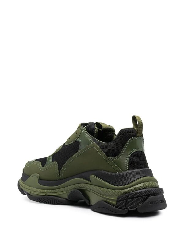 15920710_30930385_1000-1.jpg Balenciaga Triple S sneakers