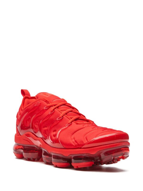 15948657_33222938_1000.jpg Nike Air VaporMax Plus sneakers