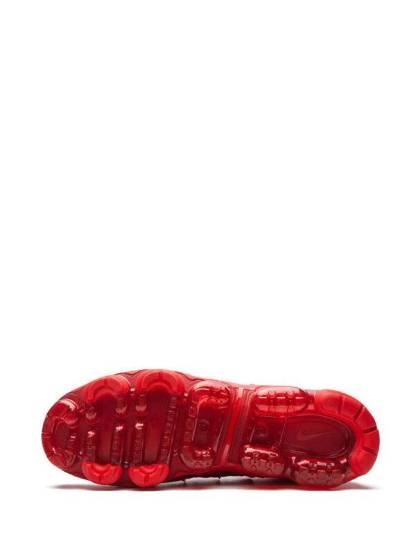 15948657_33222939_1000.jpg Nike Air VaporMax Plus sneakers