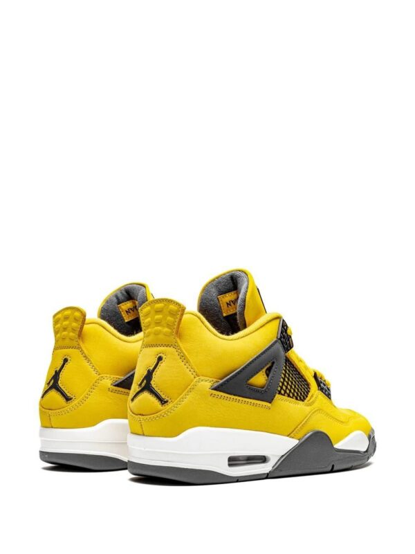 15957776_40758518_1000.jpg Jordan Air Jordan 4 Retro sneakers "Lightning 2021"
