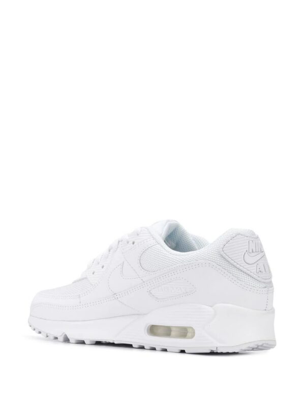 16105352_40360356_1000.jpg Nike Max 90 sneakers