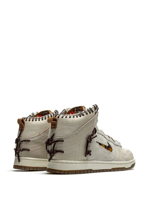 16439325_32260555_1000-1.jpg Nike x Bodega Dunk High sneakers