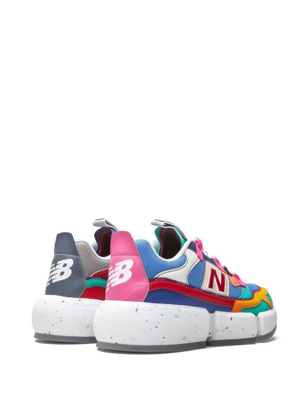 16458119_32290995_1000-1.jpg New Balance Vision Racer low-top sneakers