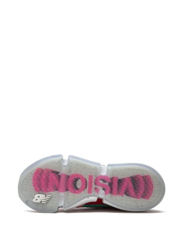 16458119_32290996_1000-1.jpg New Balance Vision Racer low-top sneakers