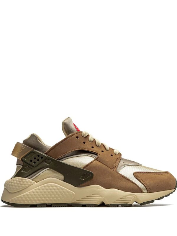 16476592_31821952_1000-1.jpg Nike x Stussy Air Huarache "Desert Oak" sneakers