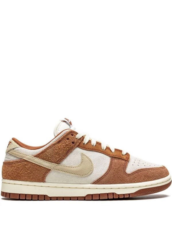 16549785_35110785_1000-1.jpg Nike Dunk Low PRM sneakers