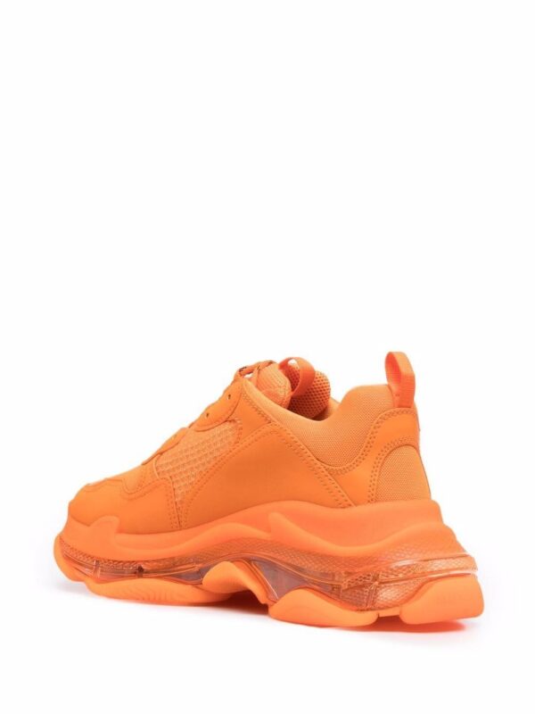 16580885_34924007_1000-1.jpg Balenciaga Triple S transparent-sole sneakers