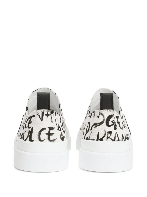 16655229_33780223_1000.jpg Dolce & gabbana logo-print low-top sneakers