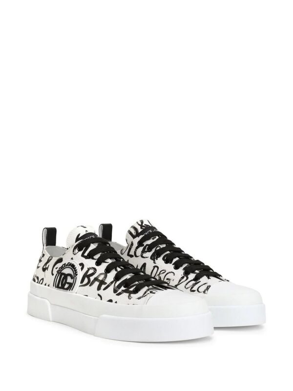 16655229_33780225_1000.jpg Dolce & gabbana logo-print low-top sneakers