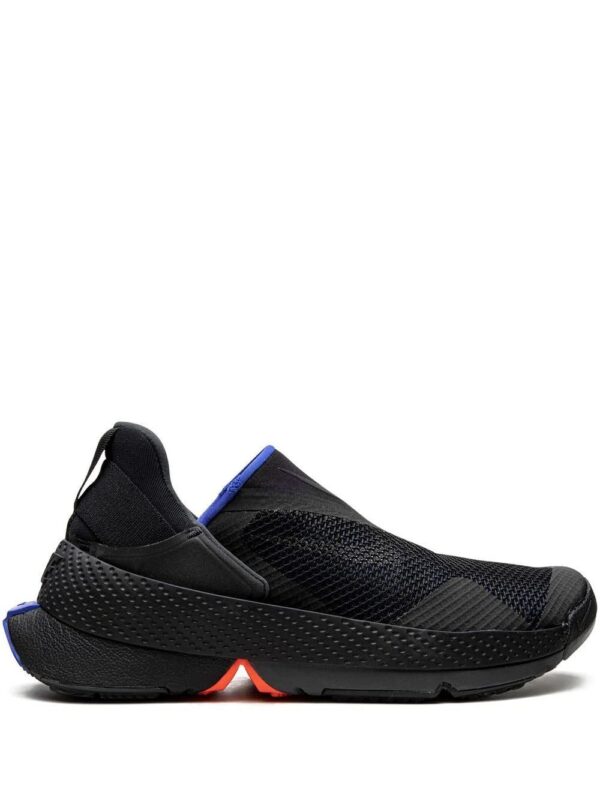 16675250_40804294_1000-1.jpg Nike Go Flyease slip-on sneakers