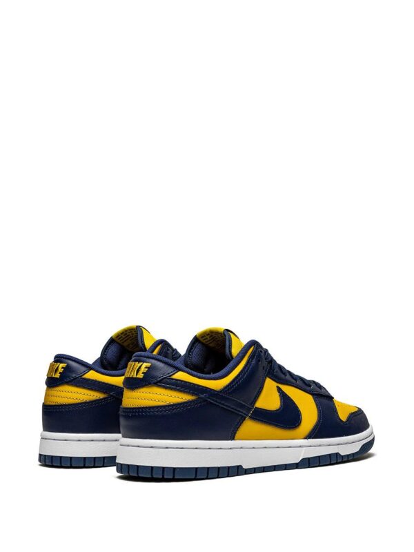 16717217_33840242_1000-1.jpg Nike Dunk Low sneakers