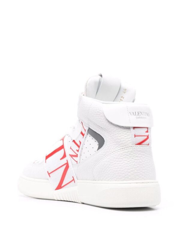 16744935_33276449_1000.jpg Valentino Garavani logo-print stripe-detail sneakers