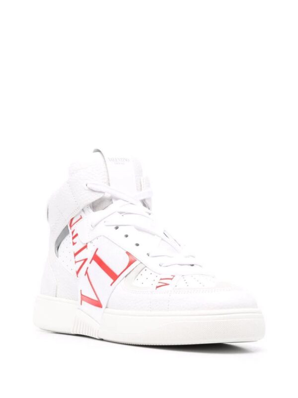 16744935_33277195_1000.jpg Valentino Garavani logo-print stripe-detail sneakers