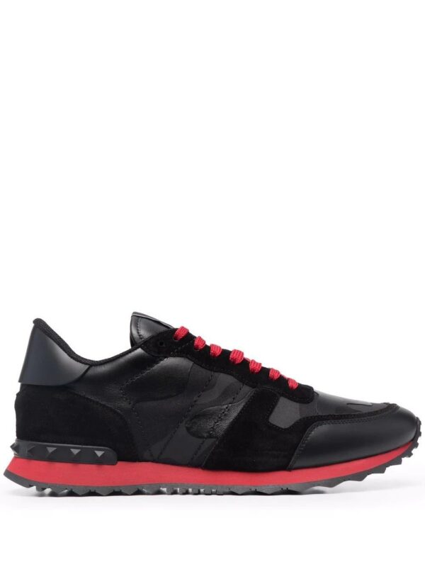 16746620_33273915_1000.jpg Valentino Garavani Rockrunner low-top sneakers