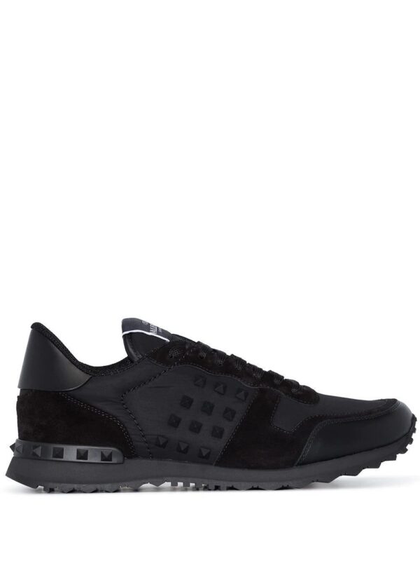 16747459_36030372_1000.jpg Valentino Garavani Rockrunner low-top sneakers
