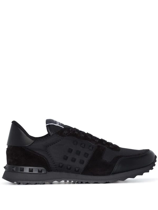 16747459_36030372_1000_15649081-e0b9-4e1d-990f-29f7a2ee53da.jpg Valentino Garavani Rockrunner low-top sneakers