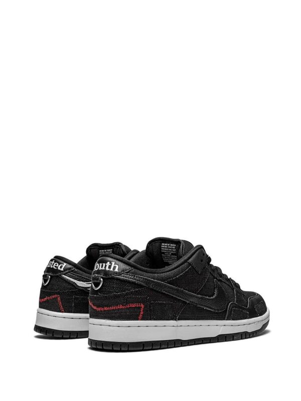 16747738_33384423_1000-1.jpg Nike x Verdy "Wasted Youth" SB Dunk Low sneakers