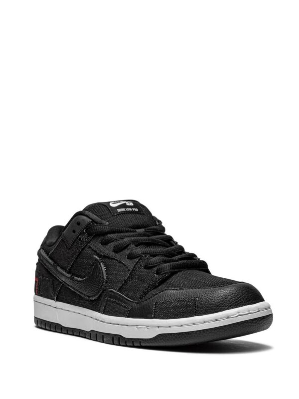 16747738_33385423_1000-1.jpg Nike x Verdy "Wasted Youth" SB Dunk Low sneakers