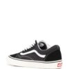 16803731_33552870_1000.jpg Vans Old Skool low-top sneakers