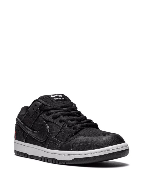 16822889_35806109_1000-1.jpg Nike SB Dunk Low sneakers