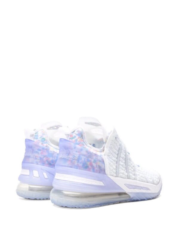 16826737_35806736_1000-1.jpg Nike LeBron 18 sneakers