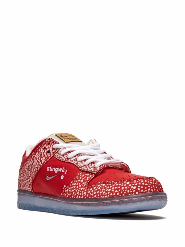 16827535_35835765_1000-1.jpg Nike x Stingwater Magic Mushroom SB Dunk Low sneakers