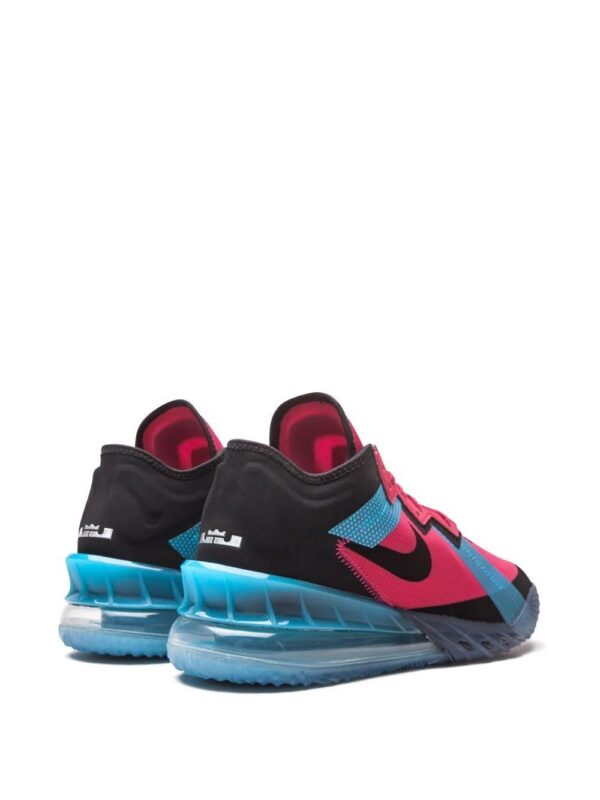 16842831_35844838_1000-1.jpg Nike LeBron 18 sneakers