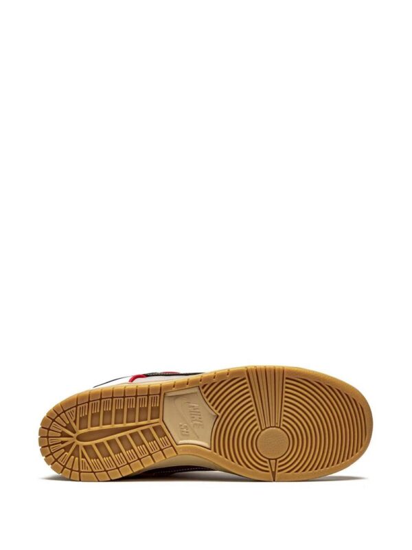 16860816_35809078_1000-1.jpg Nike SB Dunk Low sneakers