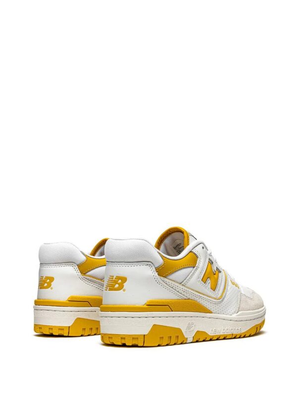 16861913_33530324_1000_8a69cf14-9170-4bdf-a280-ac28b8f4db1e-1.jpg New Balance 550 low-top sneakers