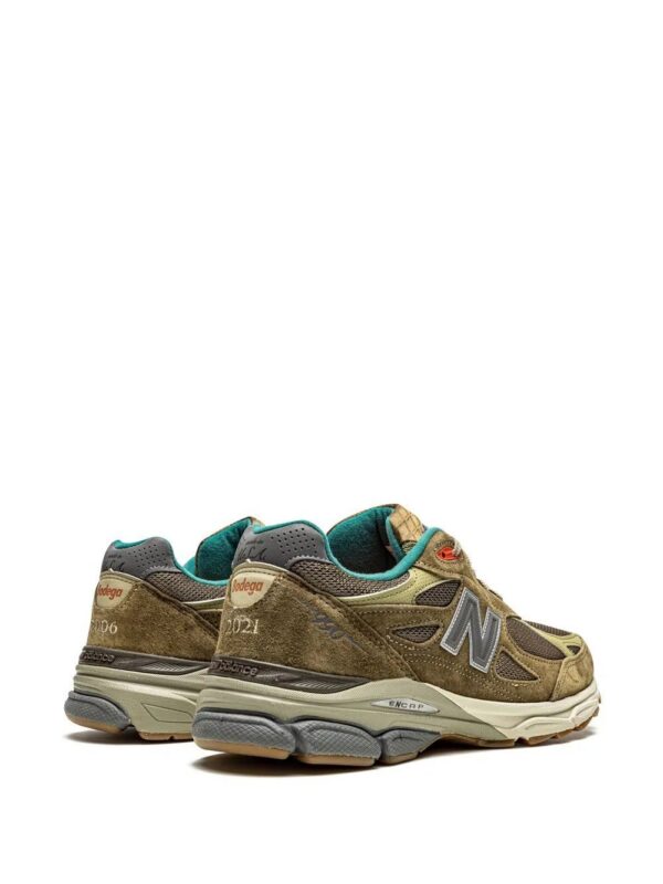 17012599_35781064_1000.jpg New Balance x Bodega 990v3 "Anniversary" sneakers