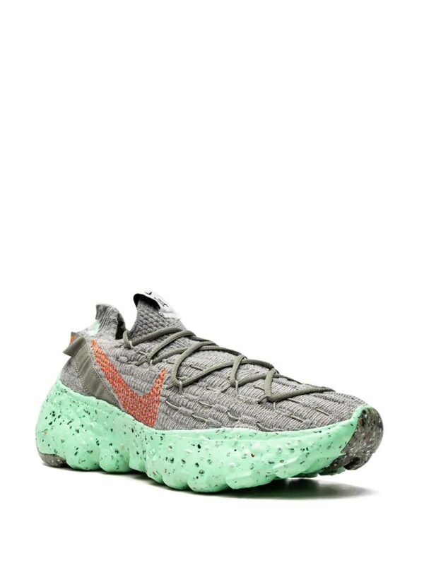 17023830_34127544_1000-1.jpg Nike Space Hippie 04 "Green Glow" sneakers