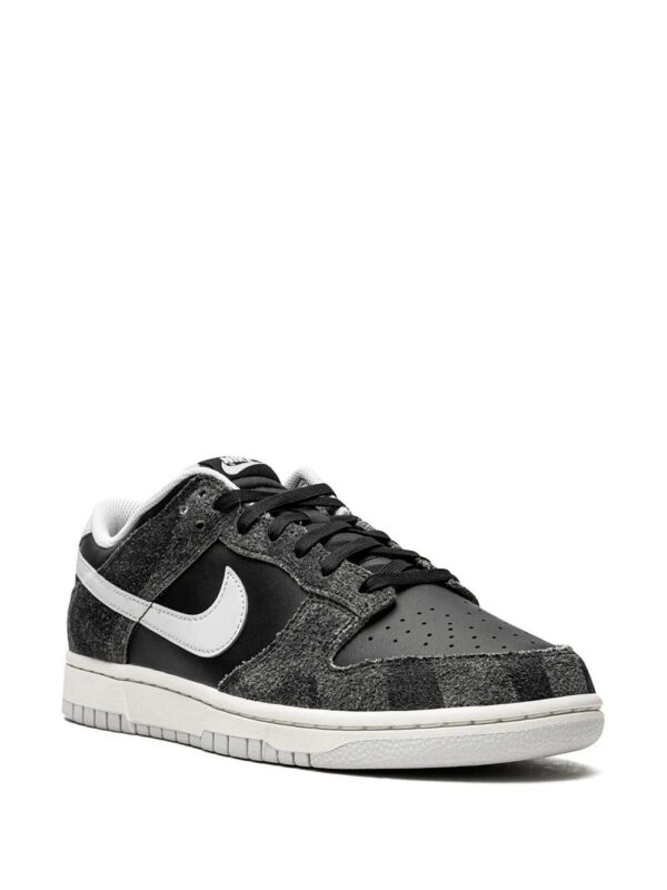 Nike  Dunk Low Retro "Zebra" sneakers