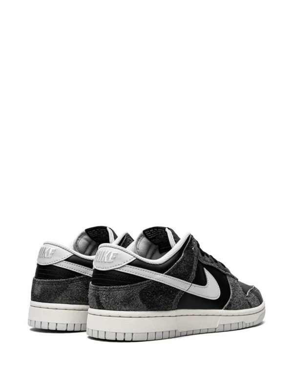 Nike  Dunk Low Retro "Zebra" sneakers