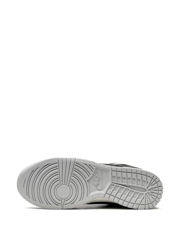 Nike  Dunk Low Retro "Zebra" sneakers