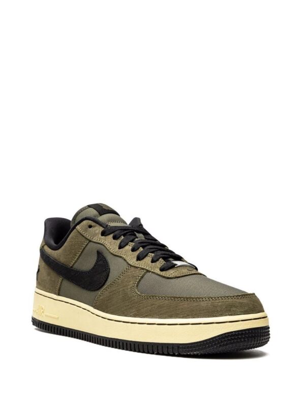 17030726_35779767_1000-1.jpg Nike x Undefeated Air Force 1 Low SP sneakers "Ballistic"