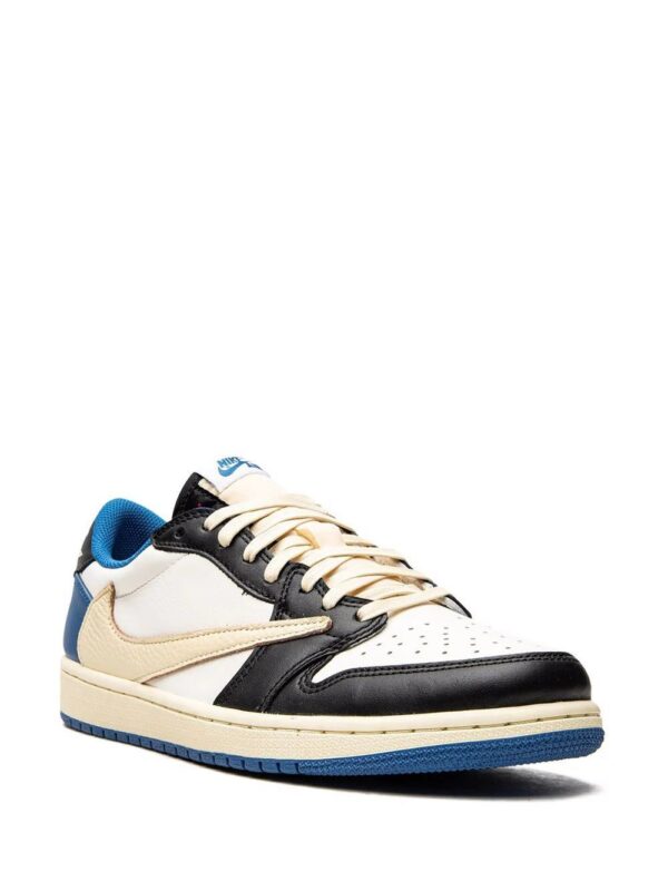 Jordan  x Travis Scott Air Jordan 1 Low OG SP sneakers