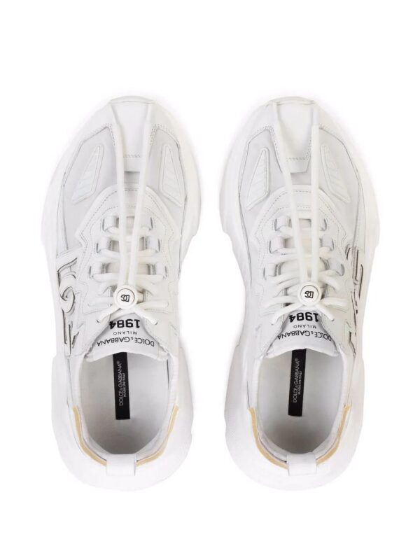 17054467_34834055_1000-1.jpg Dolce & Gabbana Daymaster low-top leather sneakers