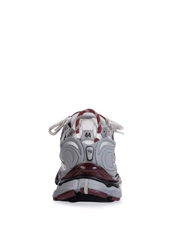 17074718_35033099_1000-1.jpg Balenciaga Runner low-top sneakers