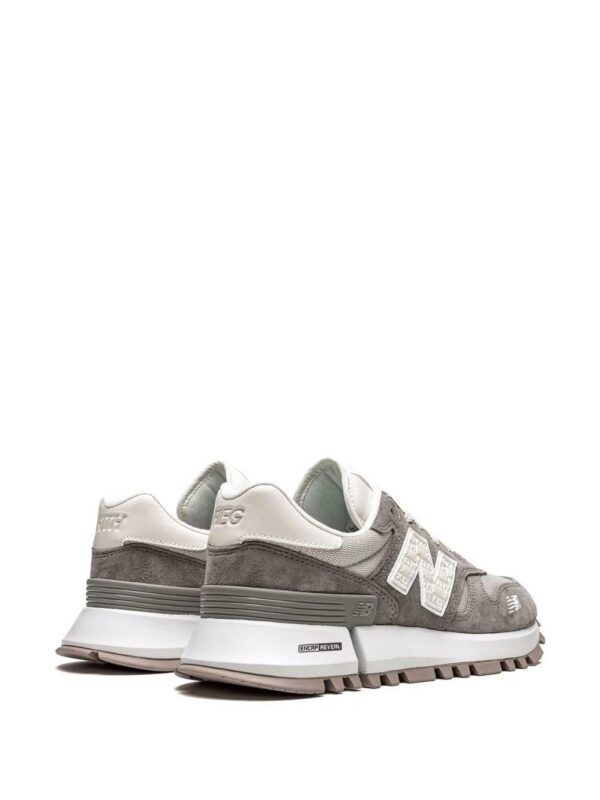 17126870_35782519_1000-1.jpg New Balance Kith 1300 "10th Anniversary" sneakers