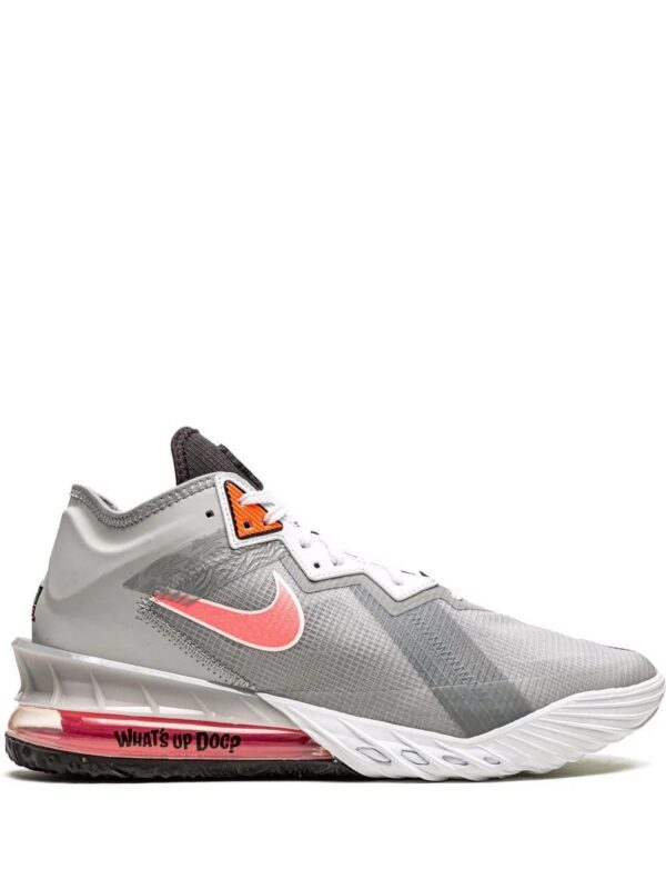 17139864_34951218_1000-1.jpg Nike x Space Jam LeBron XVIII Low sneakers