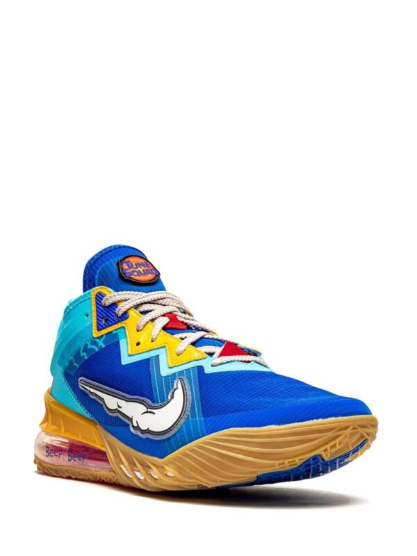 17139866_34952166_1000-1.jpg Nike x Space Jam LeBron 18 Low sneakers