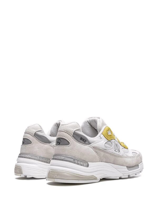 17165803_35782840_1000-1.jpg New Balance x Paperboy 992 low-top sneakers