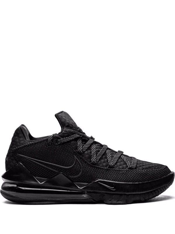 Nike  LeBron 17 Low sneakers