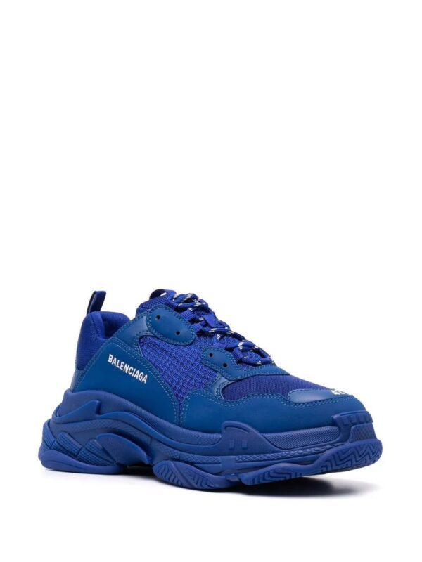 17334632_36996580_1000-1.jpg Balenciaga Triple S low-top sneakers
