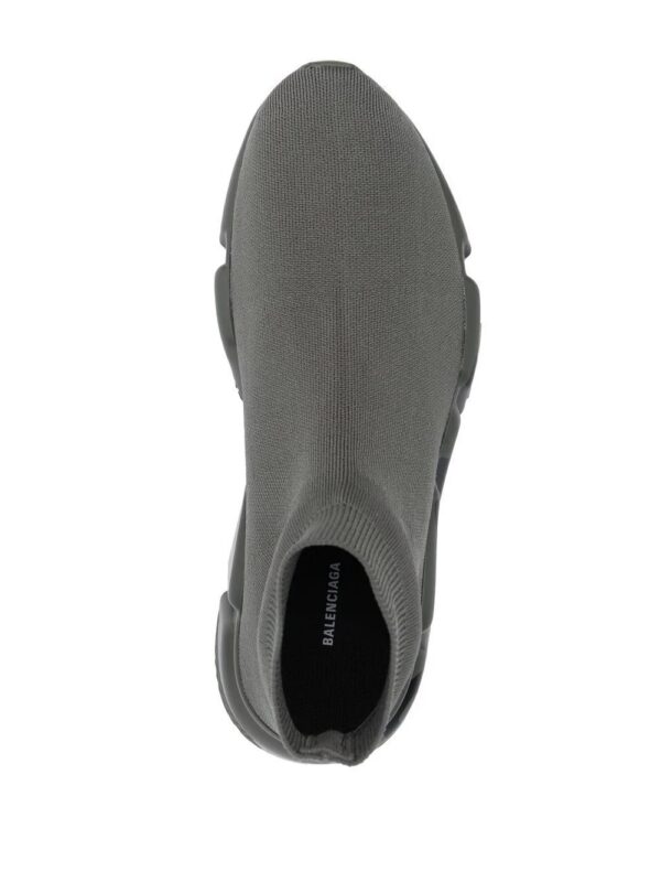 17335961_36895919_1000-1.jpg Balenciaga Speed pull-on sneakers