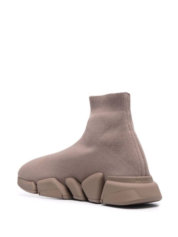 17335966_36895907_1000-1.jpg Balenciaga Speed 2.0 pull-on sneakers
