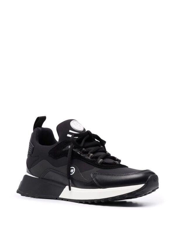 17344415_35924180_1000-1.jpg Michael Kors Theo low-top panelled sneakers